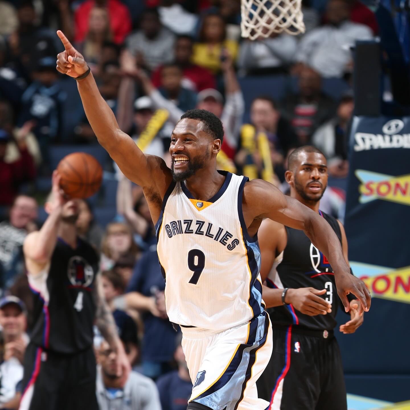 爱游戏官网-孟菲斯灰熊内部会议纪要流出：清晨迎来里程碑，NBA常规赛使命明确，资深球员宣示担当的简单介绍